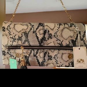 Urban Expressions Clutch Purse